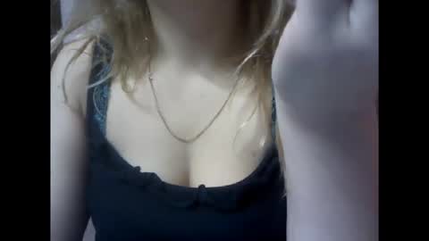 RiveraMaureen online show from November 2025 11:32:02 AM