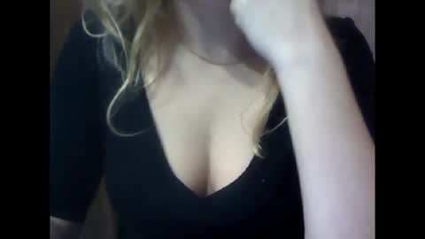 RiveraMaureen online show from November 2025 11:38:01 PM