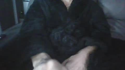 Snapshot of riverbend44 chatting on February 2025 10:24:01 PM riverbend44 online show from February 2025 10:24:01 PM