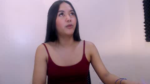 Snapshot of riyah_parker chatting on June 2026 02:25:05 AM riyah_parker online show from June 2026 02:25:05 AM