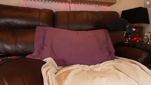 Snapshot of rndmzd chatting on December 2024 02:17:02 AM Ryan aka KeylimeRy online show from December 2024 02:17:02 AM