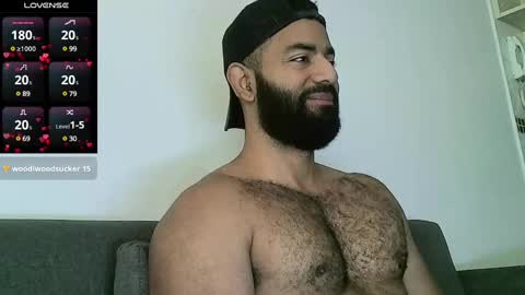 SebasRoa online show from February 2025 02:57:02 PM