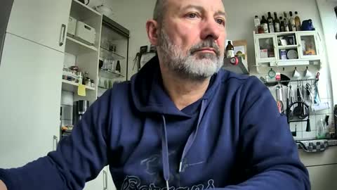 Snapshot of roadrunnerger chatting on February 2025 01:00:02 PM roadrunnerger online show from February 2025 01:00:02 PM