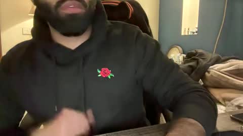 roamexotic online show from December 2024 11:44:02 PM