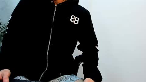 Roan Birkin online show from November 2025 08:35:02 PM