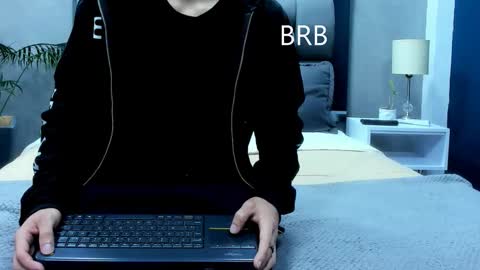 Roan Birkin online show from February 2026 07:12:01 PM