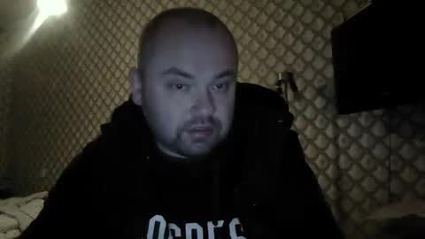 rob18997 online show from November 2025 06:53:02 PM