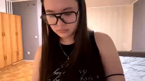 Aya online show from February 2026 01:32:02 PM