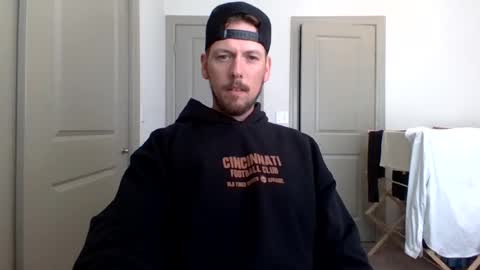 Snapshot of robcolt2541 chatting on July 2026 03:29:01 PM robcolt2541 online show from July 2026 03:29:01 PM