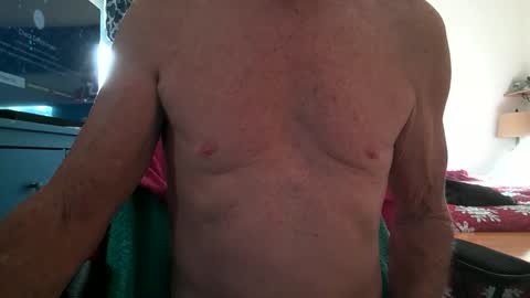 Snapshot of robert45556 chatting on December 2025 08:59:01 PM robert online show from December 2025 08:59:01 PM