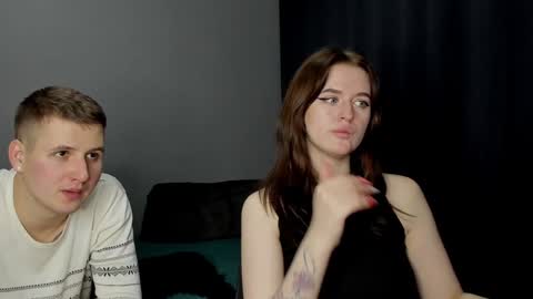 Lisa and Robert  i am online all days 900 am GMT3   online show from December 2024 12:34:01 PM