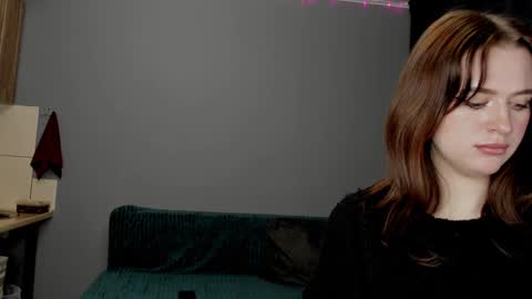 Lisa and Robert  i am online all days 900 am GMT3   online show from December 2024 05:04:02 PM