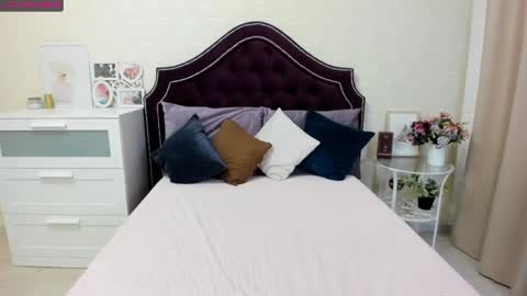 Snapshot of robertamorelly chatting on February 2025 09:00:02 AM Betty online show from February 2025 09:00:02 AM