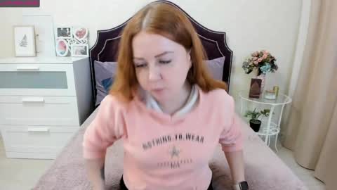 Snapshot of robertamorelly chatting on February 2025 08:39:02 AM Betty online show from February 2025 08:39:02 AM