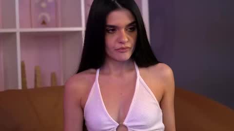 Roberta online show from March 2025 10:33:02 AM