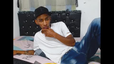 Snapshot of roberthycami2123 chatting on December 2025 04:11:02 AM roberthycami2123 online show from December 2025 04:11:02 AM