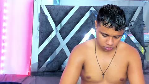 Snapshot of robertmiller21 chatting on December 2024 09:44:01 AM Robert Miller And Mael Thompson online show from December 2024 09:44:01 AM