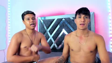 Snapshot of robertmiller21 chatting on January 2025 04:36:02 AM Robert Miller And Mael Thompson online show from January 2025 04:36:02 AM