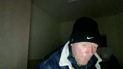 robertnickelderbestemann online show from December 2025 10:18:02 PM