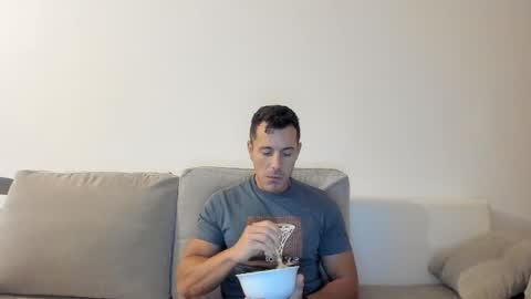 roberto4ever online show from February 2026 06:28:02 AM