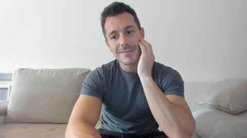 roberto4ever online show from February 2026 06:41:02 AM