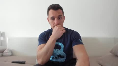 roberto4ever online show from March 2026 11:27:01 AM