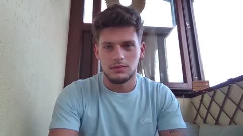 Snapshot of roberto_twink1 chatting on September 2025 05:08:01 AM Roberto online show from September 2025 05:08:01 AM