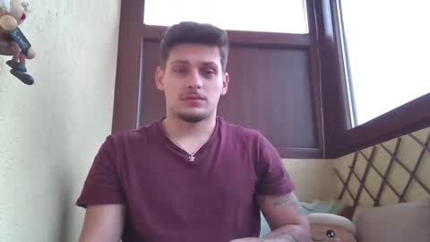 Snapshot of roberto_twink1 chatting on February 2026 11:59:01 AM Roberto online show from February 2026 11:59:01 AM