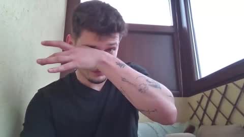 Snapshot of roberto_twink1 chatting on February 2026 07:16:02 AM Roberto online show from February 2026 07:16:02 AM