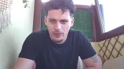Snapshot of roberto_twink1 chatting on April 2026 02:08:01 PM Roberto online show from April 2026 02:08:01 PM