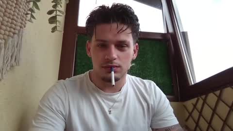 Snapshot of roberto_twink1 chatting on May 2026 06:08:02 AM Roberto online show from May 2026 06:08:02 AM
