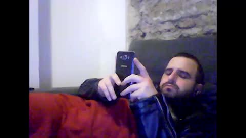 Snapshot of robertoredo chatting on January 2025 01:36:02 AM Roberto online show from January 2025 01:36:02 AM