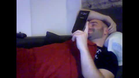 Snapshot of robertoredo chatting on January 2025 09:02:01 PM Roberto online show from January 2025 09:02:01 PM