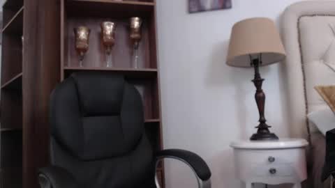 Vannellope online show from April 2026 11:14:02 AM