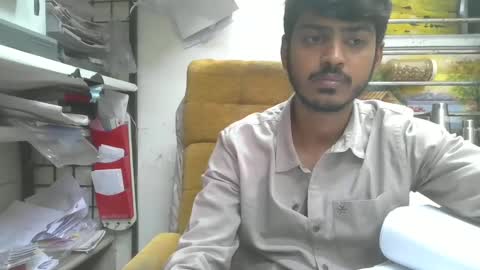 Robertsalia online show from February 2025 10:01:02 AM