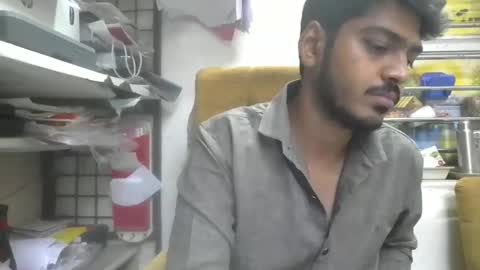 Robertsalia online show from June 2026 12:33:01 PM