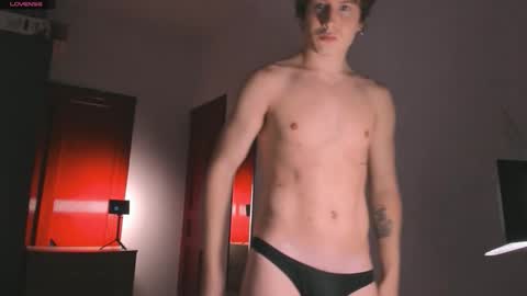 Snapshot of robfavorite1 chatting on December 2025 07:32:01 PM robfavorite1 online show from December 2025 07:32:01 PM