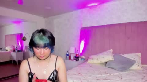 robin D online show from September 2025 12:43:01 PM