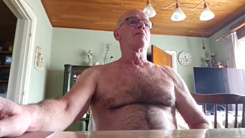 Snapshot of robke1966 chatting on February 2025 10:45:01 AM robke1966 online show from February 2025 10:45:01 AM