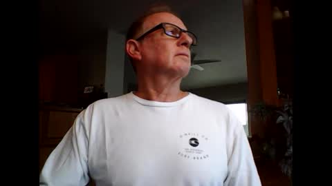 Snapshot of robo0000 chatting on December 2025 09:24:02 PM robo0000 online show from December 2025 09:24:02 PM