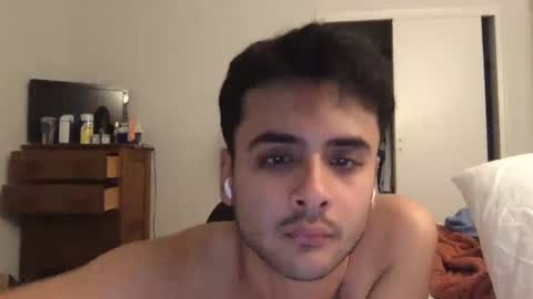 robthefalcon17 online show from October 2025 02:50:02 AM