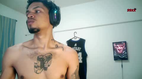 Snapshot of rocco99xx chatting on November 2025 02:50:02 PM Rocco online show from November 2025 02:50:02 PM