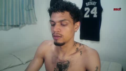 Snapshot of rocco99xx chatting on November 2025 01:04:02 AM Rocco online show from November 2025 01:04:02 AM