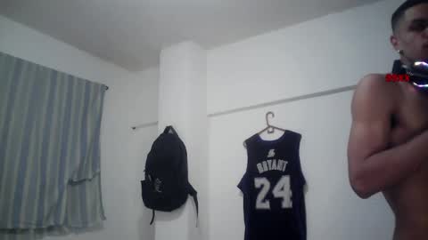 Snapshot of rocco99xx chatting on December 2025 02:50:02 AM Rocco online show from December 2025 02:50:02 AM