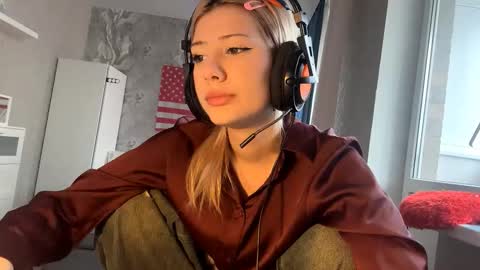 Snapshot of rochellehouis chatting on February 2026 11:18:01 AM Anny online show from February 2026 11:18:01 AM