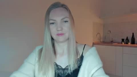 rock__baby online show from May 2026 04:43:02 AM