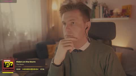 Snapshot of rocketbunnyxxx chatting on October 2025 11:29:01 AM Rocket Bunny online show from October 2025 11:29:01 AM