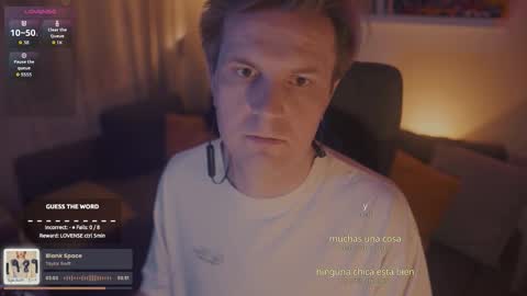 Snapshot of rocketbunnyxxx chatting on November 2025 05:40:02 PM Rocket Bunny online show from November 2025 05:40:02 PM