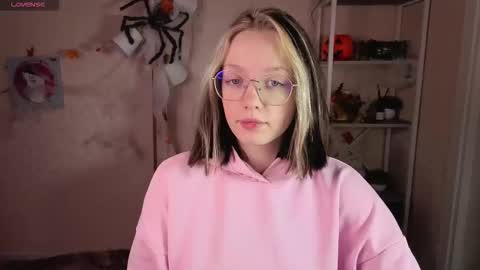 Rockett online show from November 2025 01:05:01 AM