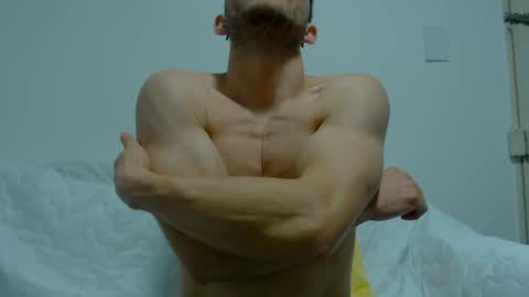 Snapshot of rocky_muscle chatting on May 2026 11:21:02 PM rocky muscle online show from May 2026 11:21:02 PM